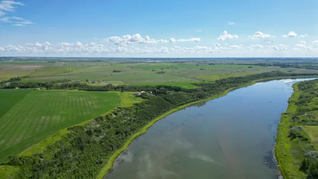 05 Riverview to the south