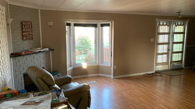 9. 70494391285__E18C3391-C21D-47F3-97E8-0EA95BEFC763